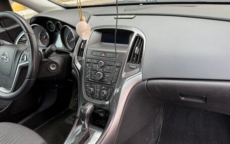 Opel Astra J, 2013 год, 980 000 рублей, 17 фотография