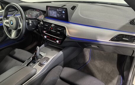 BMW 5 серия, 2020 год, 4 899 000 рублей, 13 фотография