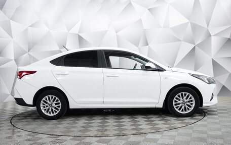 Hyundai Solaris II рестайлинг, 2021 год, 1 644 000 рублей, 6 фотография