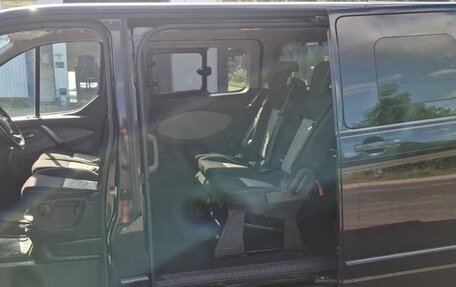 Ford Tourneo Custom I рестайлинг, 2017 год, 2 399 999 рублей, 6 фотография