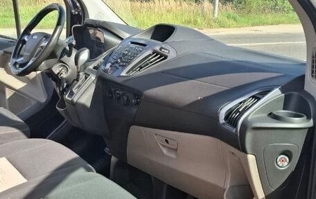 Ford Tourneo Custom I рестайлинг, 2017 год, 2 399 999 рублей, 8 фотография