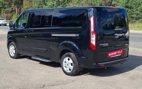 Ford Tourneo Custom I рестайлинг, 2017 год, 2 399 999 рублей, 12 фотография