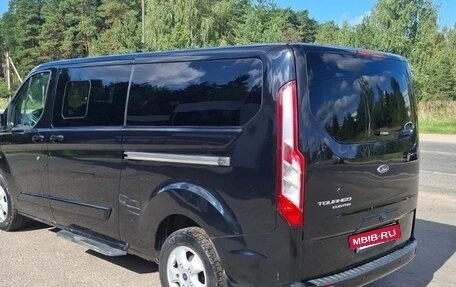 Ford Tourneo Custom I рестайлинг, 2017 год, 2 399 999 рублей, 10 фотография