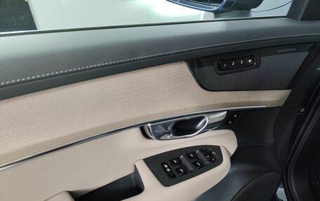 Volvo XC90 II рестайлинг, 2025 год, 11 680 000 рублей, 16 фотография