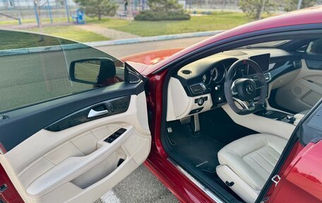 Mercedes-Benz CLS, 2015 год, 3 190 000 рублей, 14 фотография