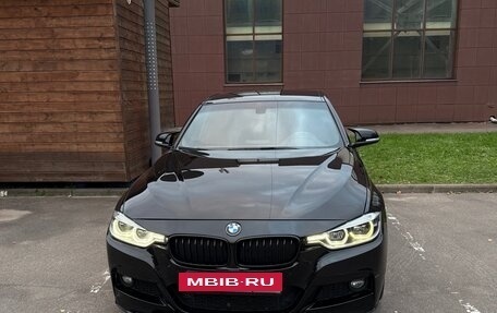 BMW 3 серия, 2018 год, 2 690 000 рублей, 3 фотография