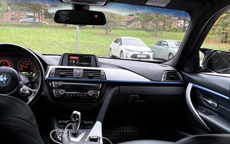 BMW 3 серия, 2018 год, 2 690 000 рублей, 13 фотография