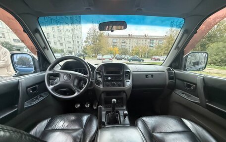 Mitsubishi Pajero III рестайлинг, 2000 год, 530 000 рублей, 9 фотография