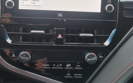 Toyota Camry, 2021 год, 3 200 000 рублей, 12 фотография