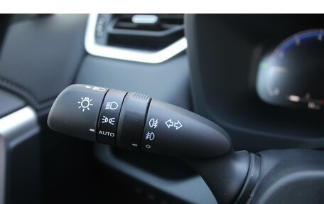 Toyota RAV4, 2025 год, 6 120 000 рублей, 30 фотография