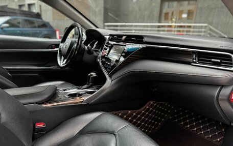 Toyota Camry, 2019 год, 1 725 000 рублей, 9 фотография