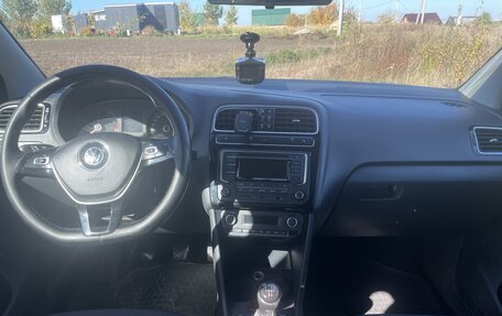Volkswagen Polo VI (EU Market), 2017 год, 720 000 рублей, 8 фотография