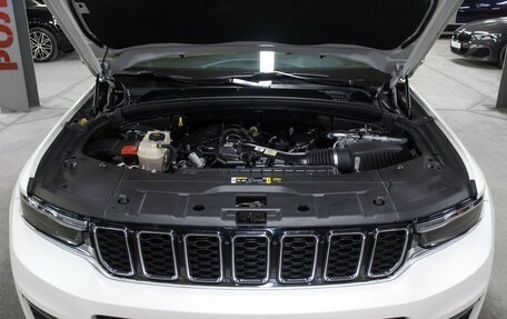 Jeep Grand Cherokee, 2022 год, 5 998 000 рублей, 9 фотография