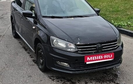 Volkswagen Polo VI (EU Market), 2015 год, 420 000 рублей, 2 фотография