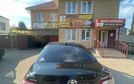 Toyota Camry, 2006 год, 950 000 рублей, 2 фотография