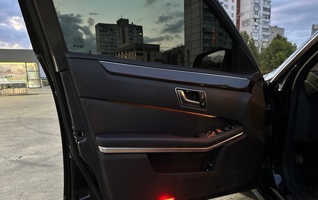 Mercedes-Benz E-Класс, 2012 год, 1 950 000 рублей, 10 фотография
