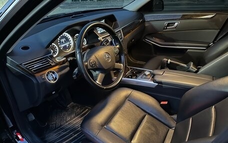 Mercedes-Benz E-Класс, 2012 год, 1 950 000 рублей, 11 фотография