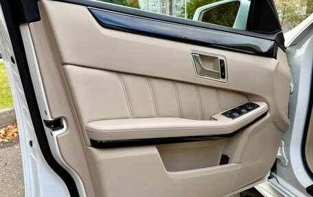 Mercedes-Benz E-Класс, 2015 год, 2 298 000 рублей, 19 фотография