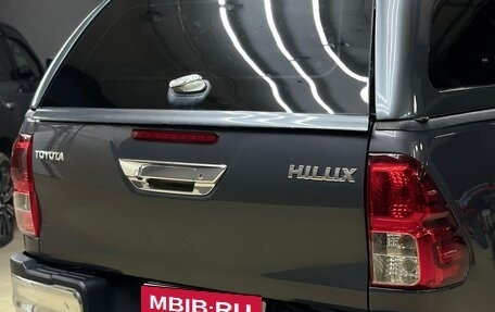 Toyota Hilux VIII, 2018 год, 4 040 000 рублей, 7 фотография