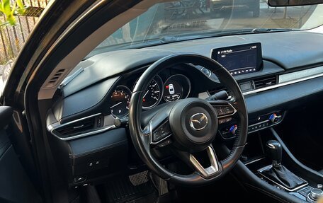 Mazda 6, 2018 год, 2 050 000 рублей, 5 фотография