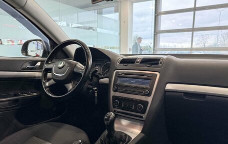 Skoda Octavia, 2011 год, 875 000 рублей, 9 фотография