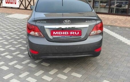 Hyundai Solaris II рестайлинг, 2013 год, 1 050 000 рублей, 5 фотография
