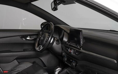KIA Cerato IV, 2019 год, 1 990 000 рублей, 4 фотография