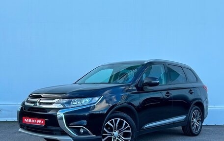 Mitsubishi Outlander III рестайлинг 3, 2018 год, 1 742 800 рублей, 1 фотография