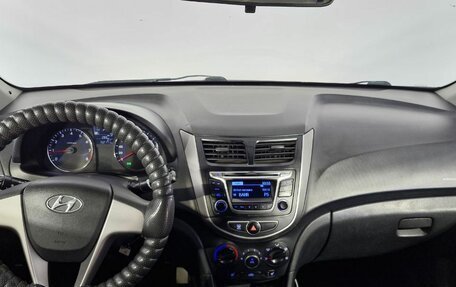 Hyundai Solaris II рестайлинг, 2014 год, 629 000 рублей, 17 фотография