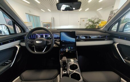 Geely Atlas, 2024 год, 4 017 190 рублей, 14 фотография