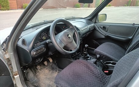 Chevrolet Niva I рестайлинг, 2017 год, 585 000 рублей, 9 фотография