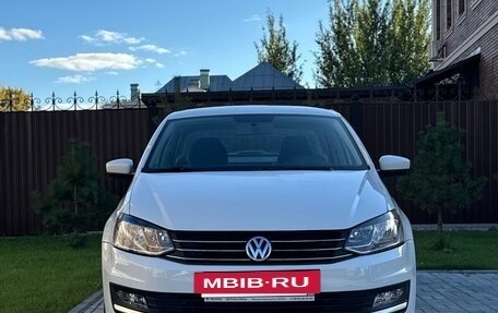 Volkswagen Polo VI (EU Market), 2017 год, 775 000 рублей, 2 фотография
