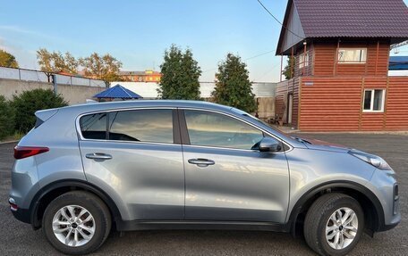 KIA Sportage IV рестайлинг, 2020 год, 1 889 000 рублей, 7 фотография