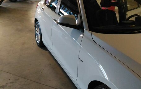 BMW 1 серия, 2011 год, 850 000 рублей, 8 фотография