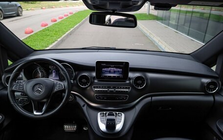 Mercedes-Benz V-Класс, 2020 год, 5 249 000 рублей, 10 фотография