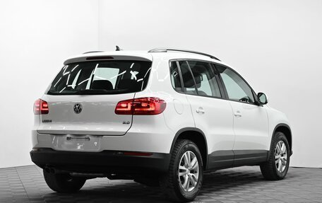 Volkswagen Tiguan I, 2015 год, 1 355 000 рублей, 4 фотография
