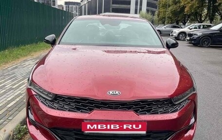 KIA K5, 2020 год, 2 400 000 рублей, 9 фотография