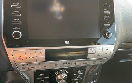 Toyota Land Cruiser Prado 150 рестайлинг 2, 2021 год, 7 250 000 рублей, 15 фотография