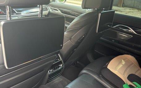 BMW 7 серия, 2021 год, 6 400 000 рублей, 5 фотография