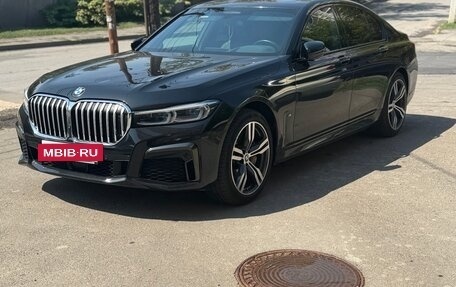 BMW 7 серия, 2021 год, 6 400 000 рублей, 2 фотография