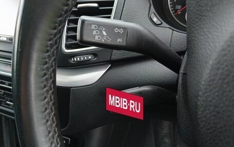 Volkswagen Sharan II, 2011 год, 1 310 000 рублей, 24 фотография