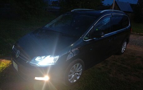 Volkswagen Sharan II, 2011 год, 1 310 000 рублей, 38 фотография