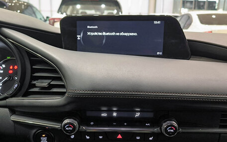 Mazda 3, 2019 год, 2 150 000 рублей, 19 фотография