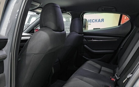 Mazda 3, 2019 год, 2 150 000 рублей, 16 фотография