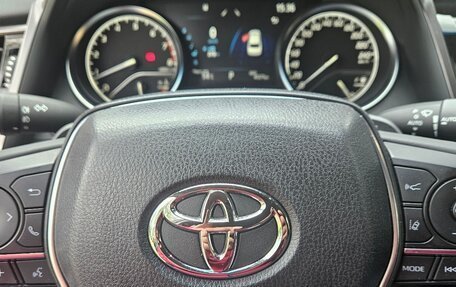 Toyota Camry, 2023 год, 4 200 000 рублей, 7 фотография