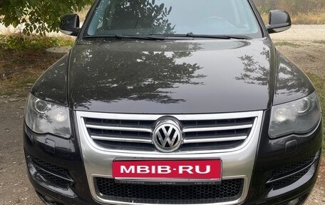 Volkswagen Touareg III, 2008 год, 1 290 000 рублей, 1 фотография