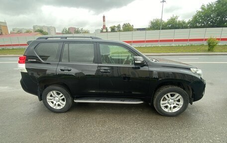 Toyota Land Cruiser Prado 150 рестайлинг 2, 2011 год, 2 400 000 рублей, 6 фотография