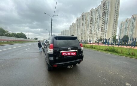 Toyota Land Cruiser Prado 150 рестайлинг 2, 2011 год, 2 400 000 рублей, 7 фотография