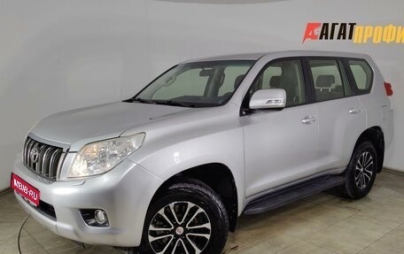 Toyota Land Cruiser Prado 150 рестайлинг 2, 2011 год, 2 350 000 рублей, 1 фотография
