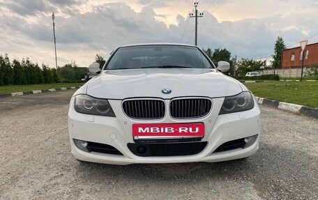 BMW 3 серия, 2011 год, 1 400 000 рублей, 2 фотография